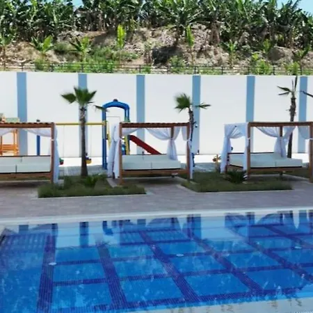 Apartamento Sea View, Huge Swimming Pool