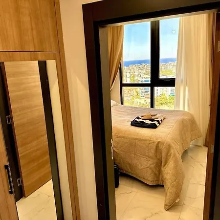 Apartamento Sea View, Huge Swimming Pool